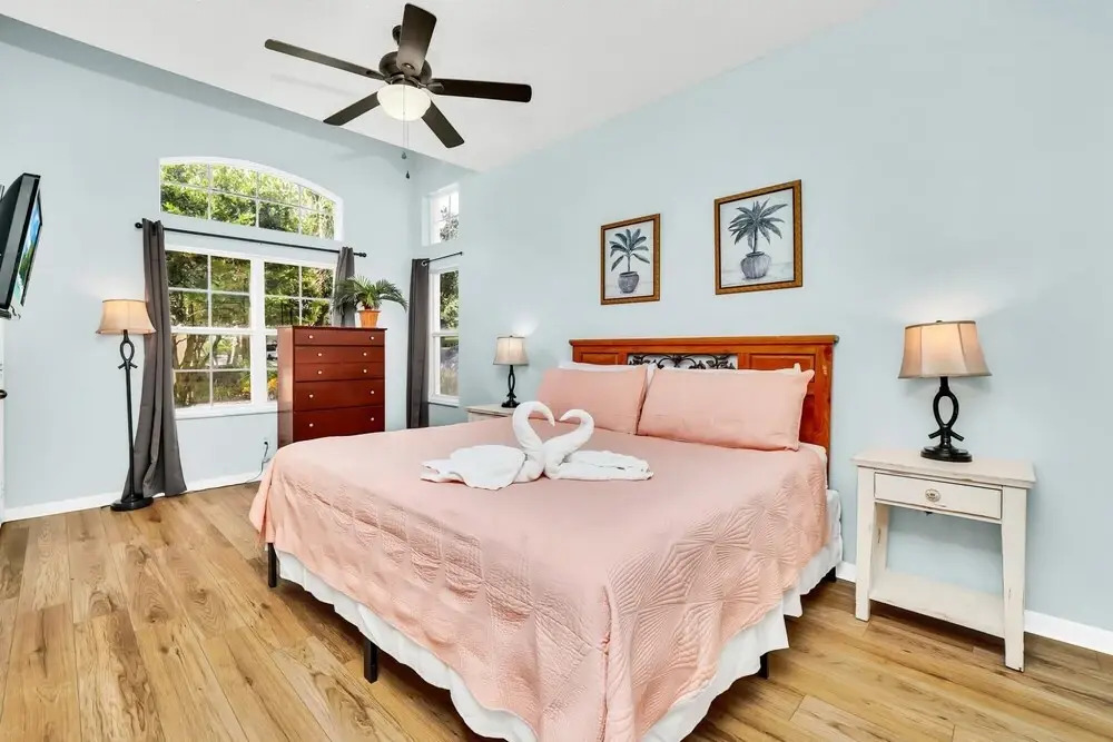 Brand New Quiet 4 BR Townhome in Emerald Island