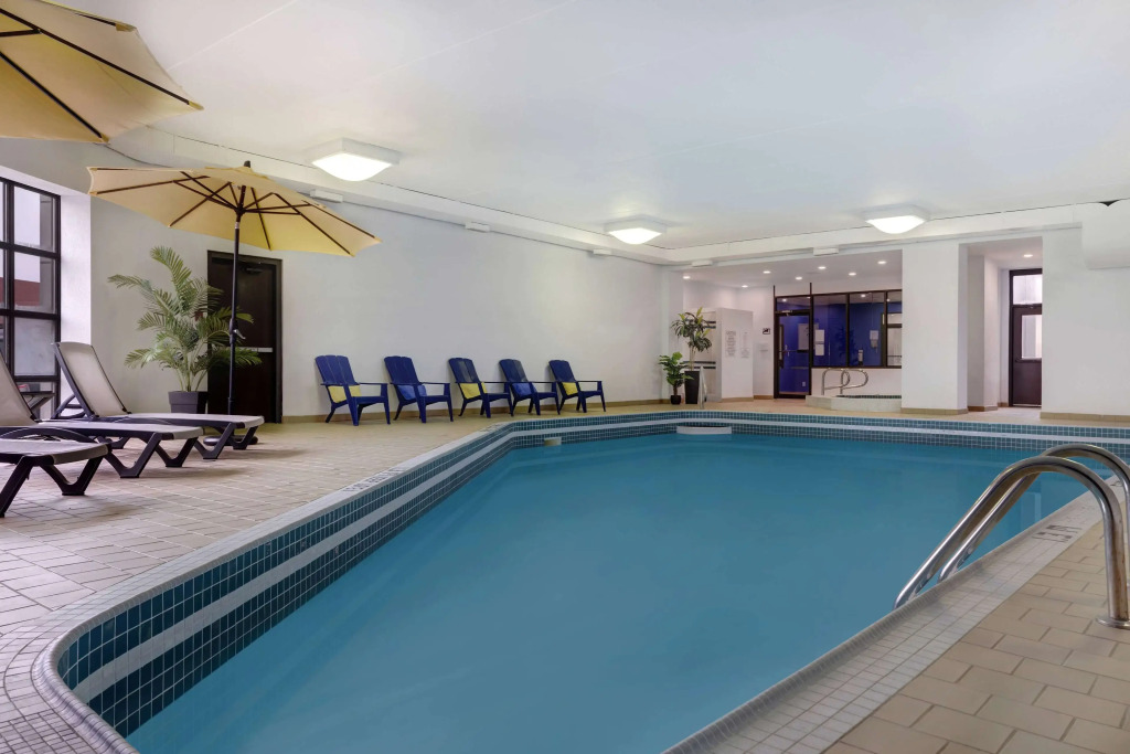 Days Inn by Wyndham Niagara Falls Near The Falls