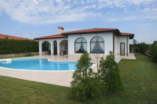 Private Villa 101 in BlackSeaRama