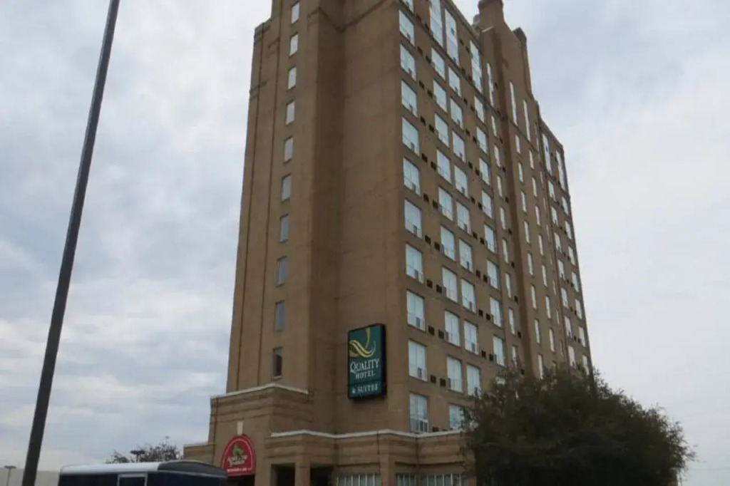 Four Points by Sheraton Toronto Airport East