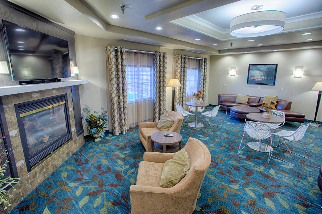 Candlewood Suites Fargo-North Dakota State University by IHG