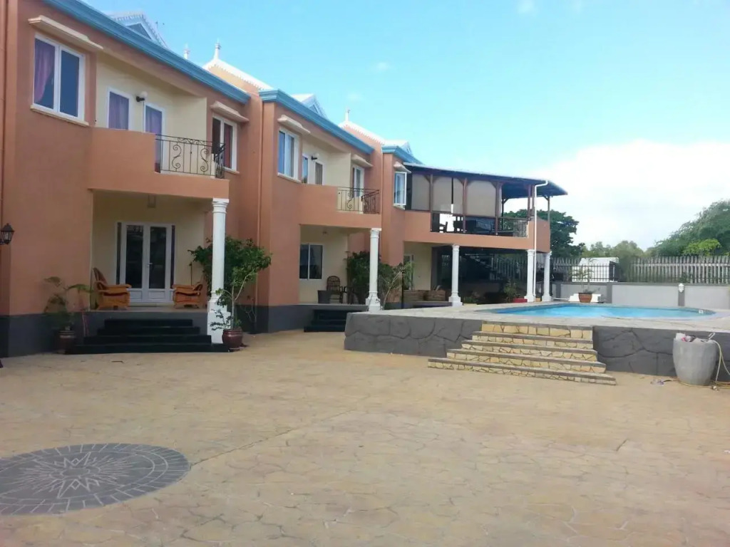 Valvanta Resort 3, Flic en Flac