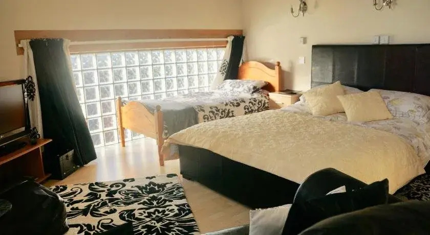 Ravencar Farm B&B