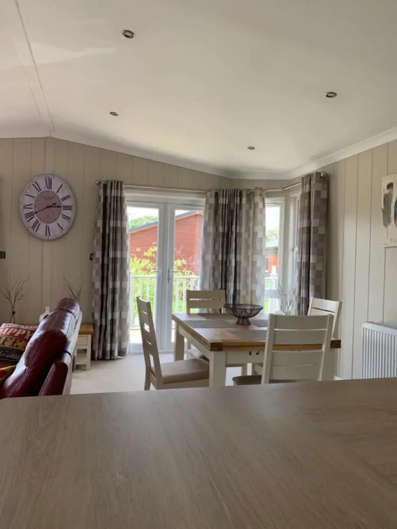 Lodge 39 Luxury 2 Bedroom Lodge in Ely, Cambridge