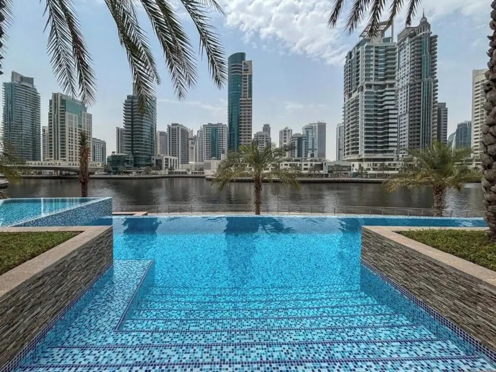 Bright & Cozy Apartment in Dubai Marina