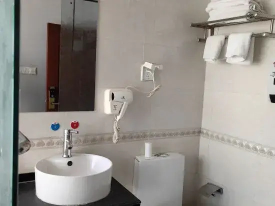 LANZHOUBAOZHONGHOTEL