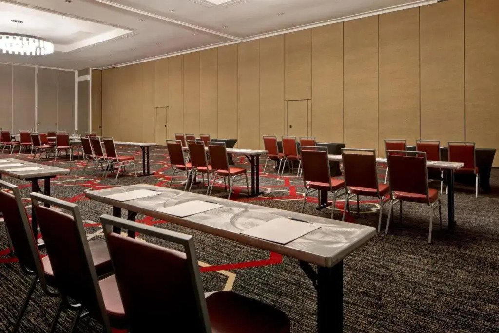 Holiday Inn Peoria-city Centre