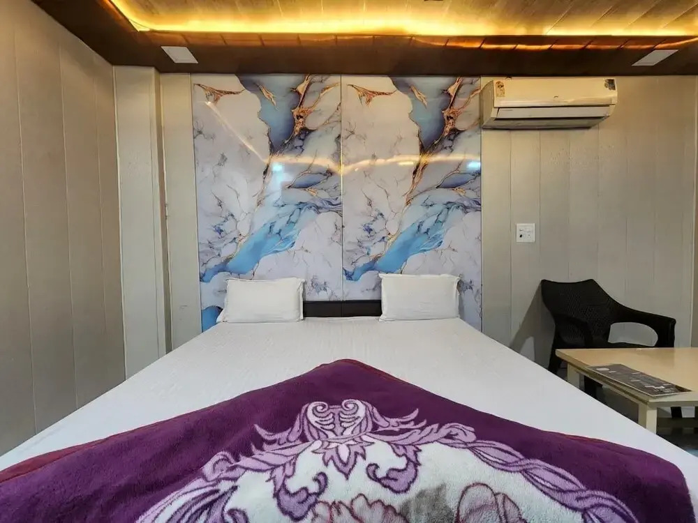 Hotel Saini
