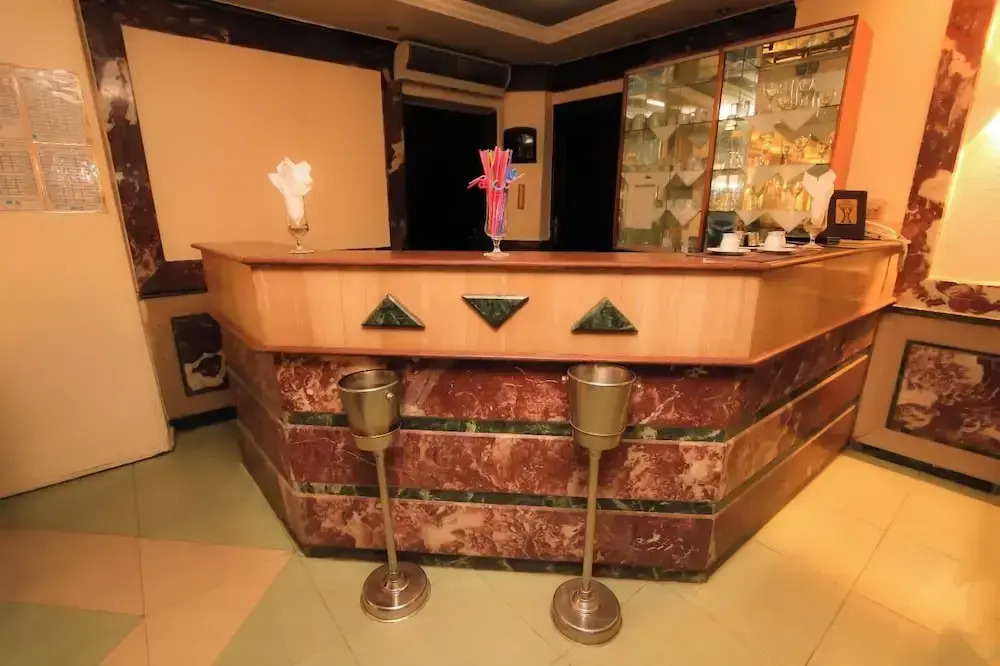 New Saint Catherine Hotel