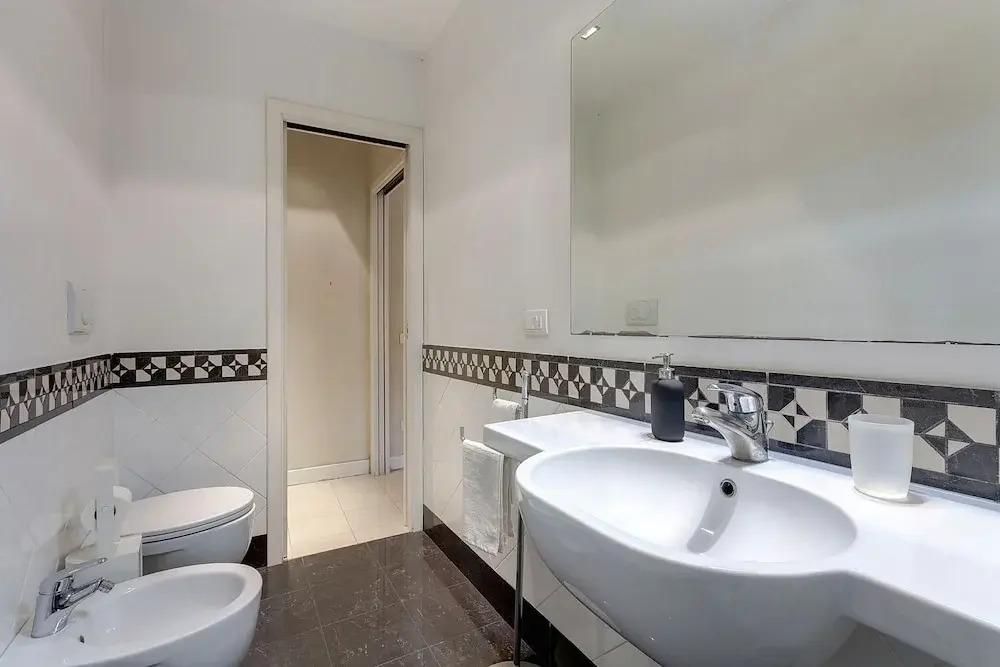 Accademia Suite in Prime Location