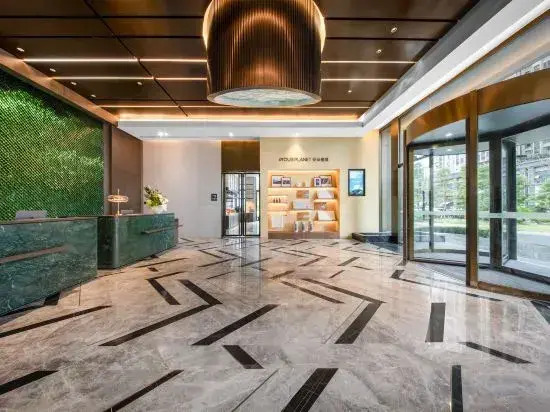 Atour Hotel Chengdu Longquan Shimao Plaza