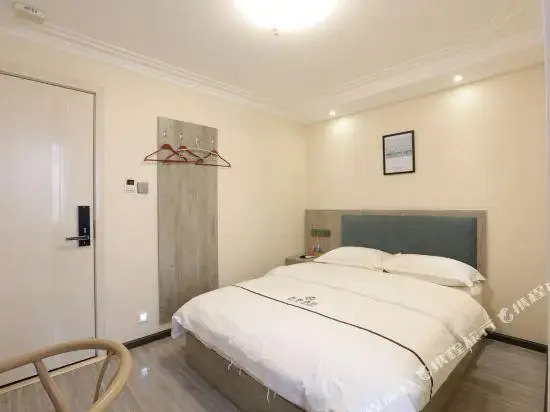 Zheya Business Hotel