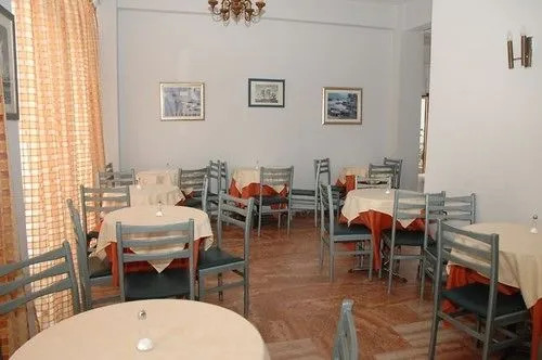 Koronis Hotel