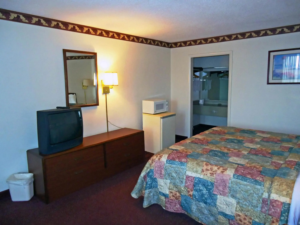 Motel 6-Troy, OH