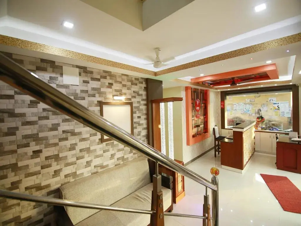 OYO Flagship 5202 Hotel Pearl Malabar