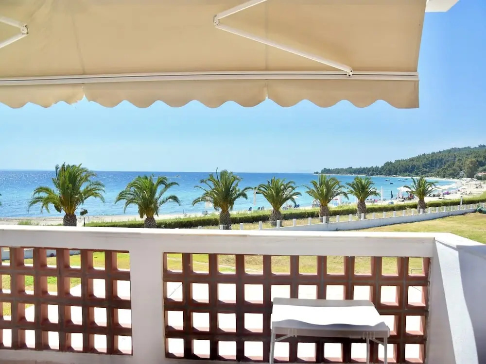 Stunning Beachfront Villa for Rent