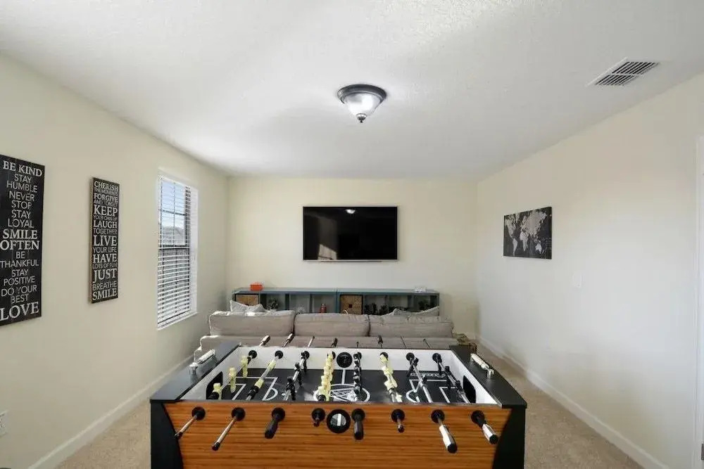 8 s at Champions Gate 86320 8 Br home by RedAwning