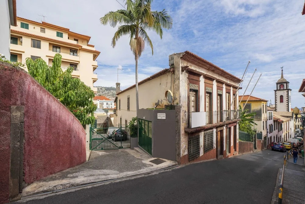 In the City Centre, sea View - Casa Santa Clara