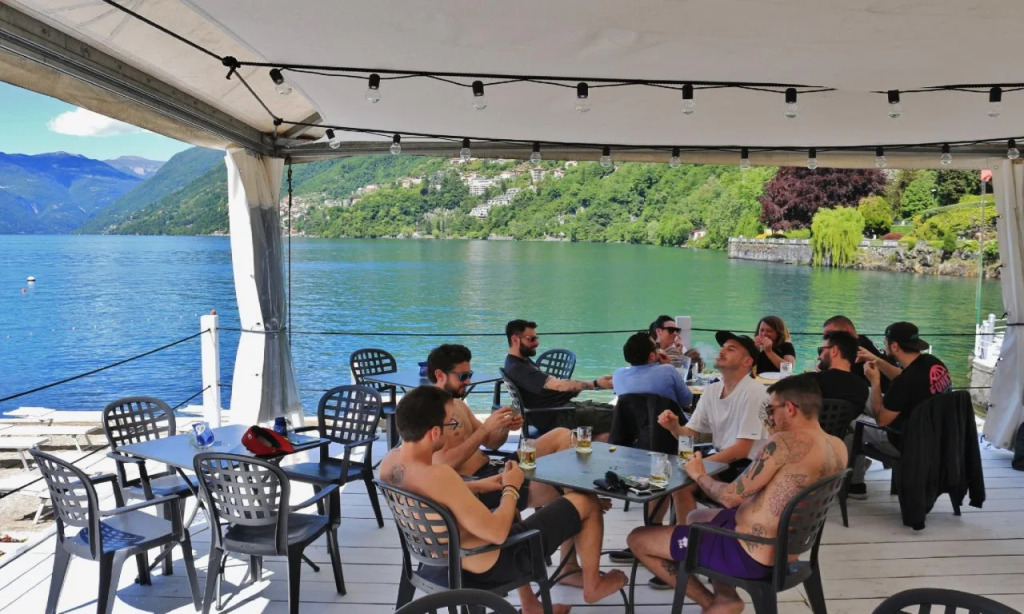 Le Finestre sul Lago