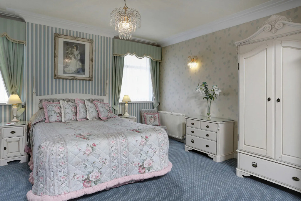 Livermead Cliff Hotel