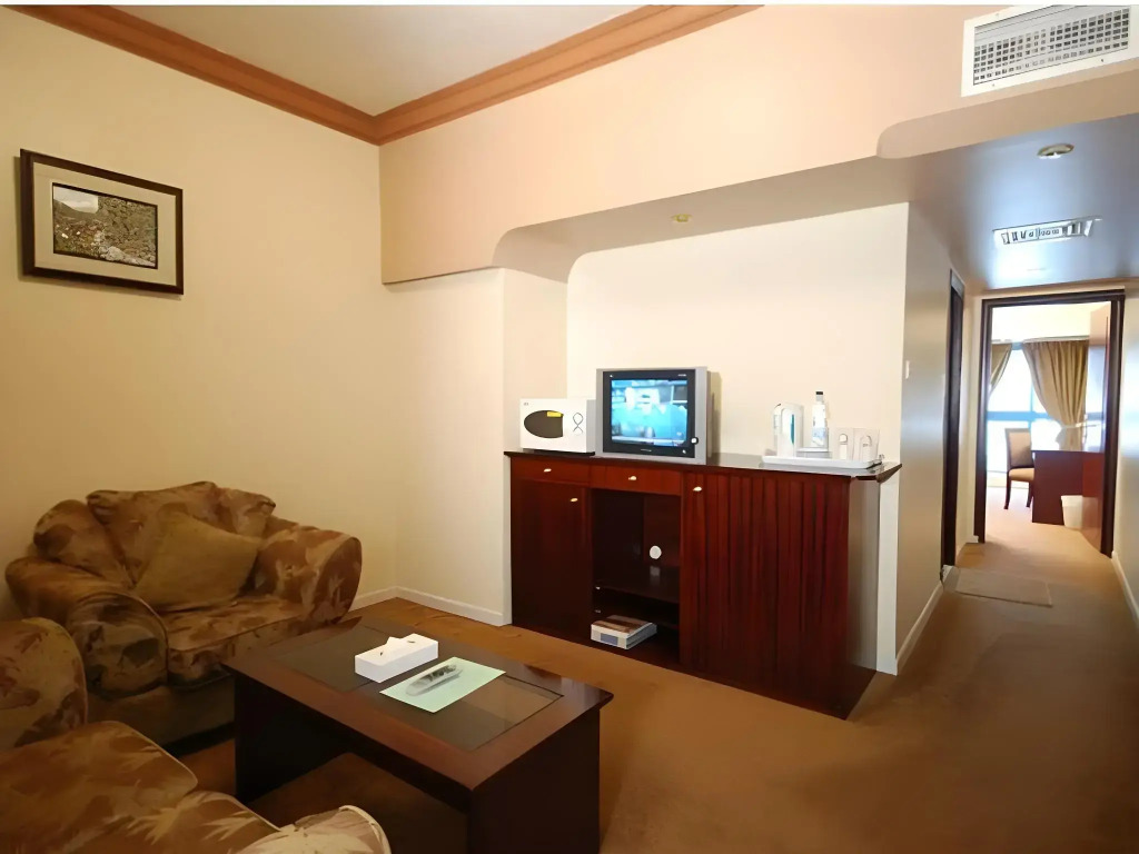 Al Bustan Flats