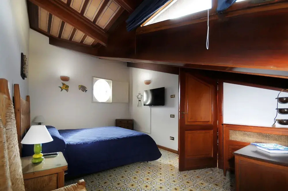 AMORE RENTALS - Villa Angelo