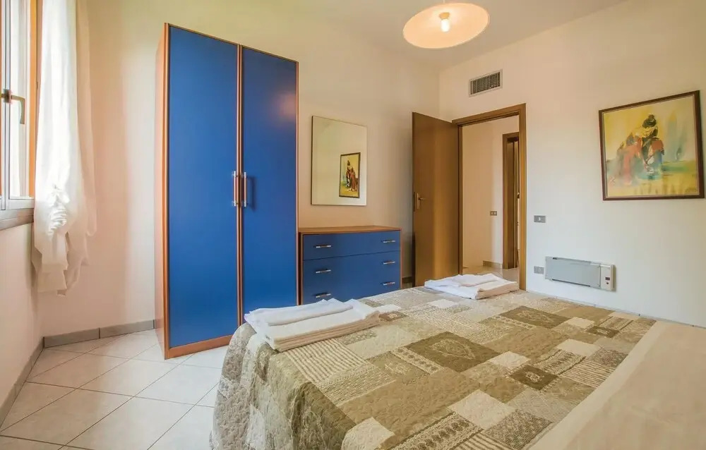 3 Bedroom Awesome Home In Albarella Ro