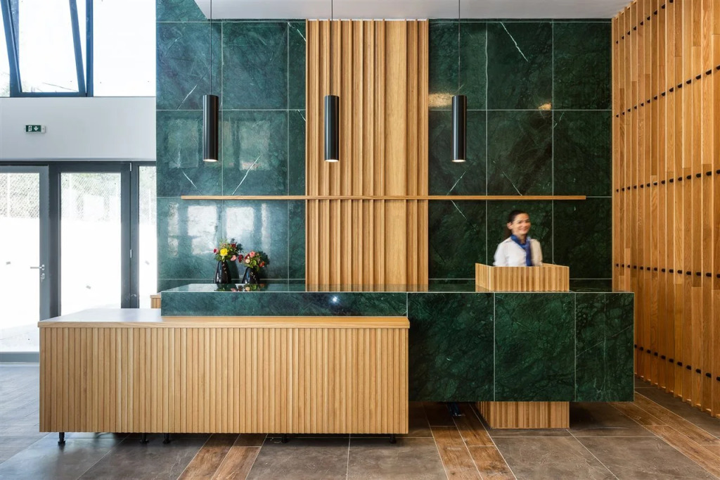 T Hotel Premium Suites