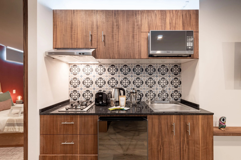 Casai Roma | 1BR | Tolsa Apartment great location
