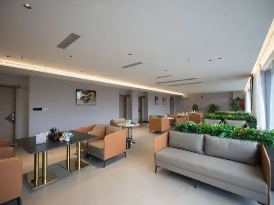 Yuntian Hotel