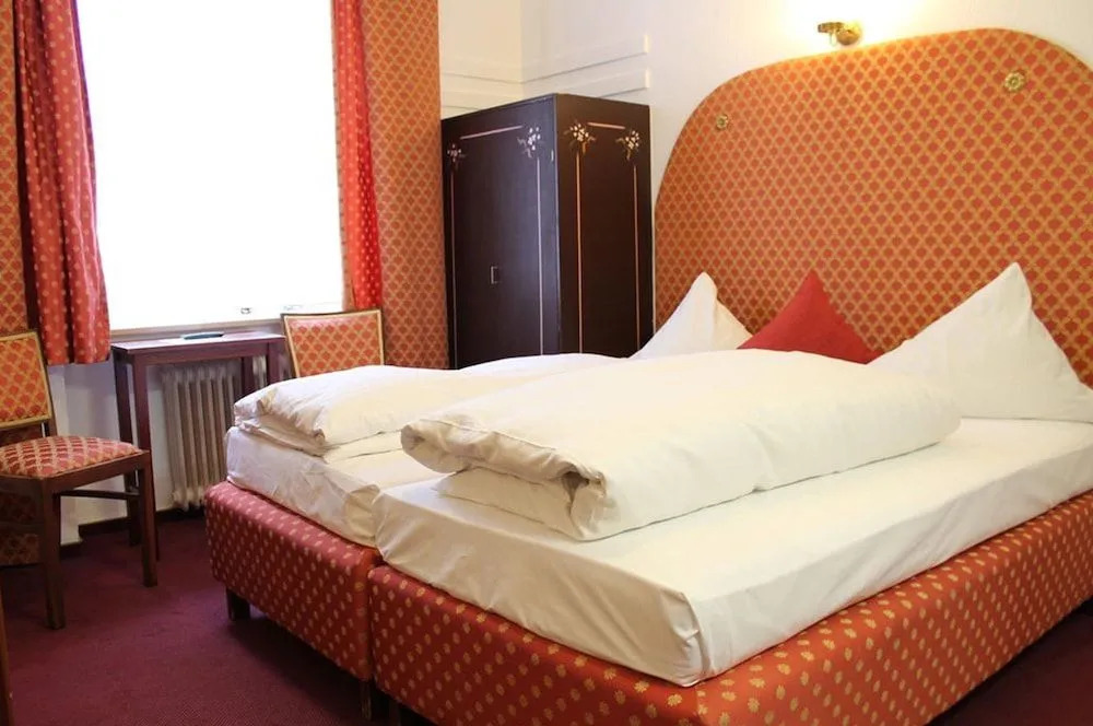 Burg-Hotel & Hostel Cochem