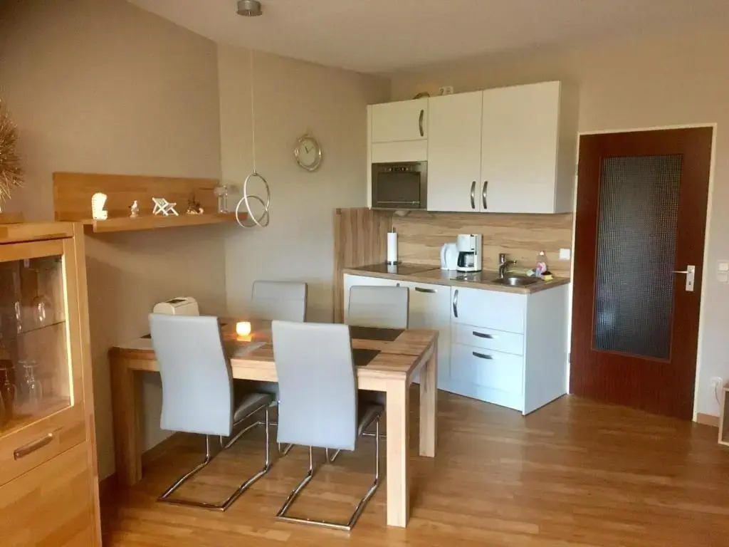 Lord Nelson Apartment 13