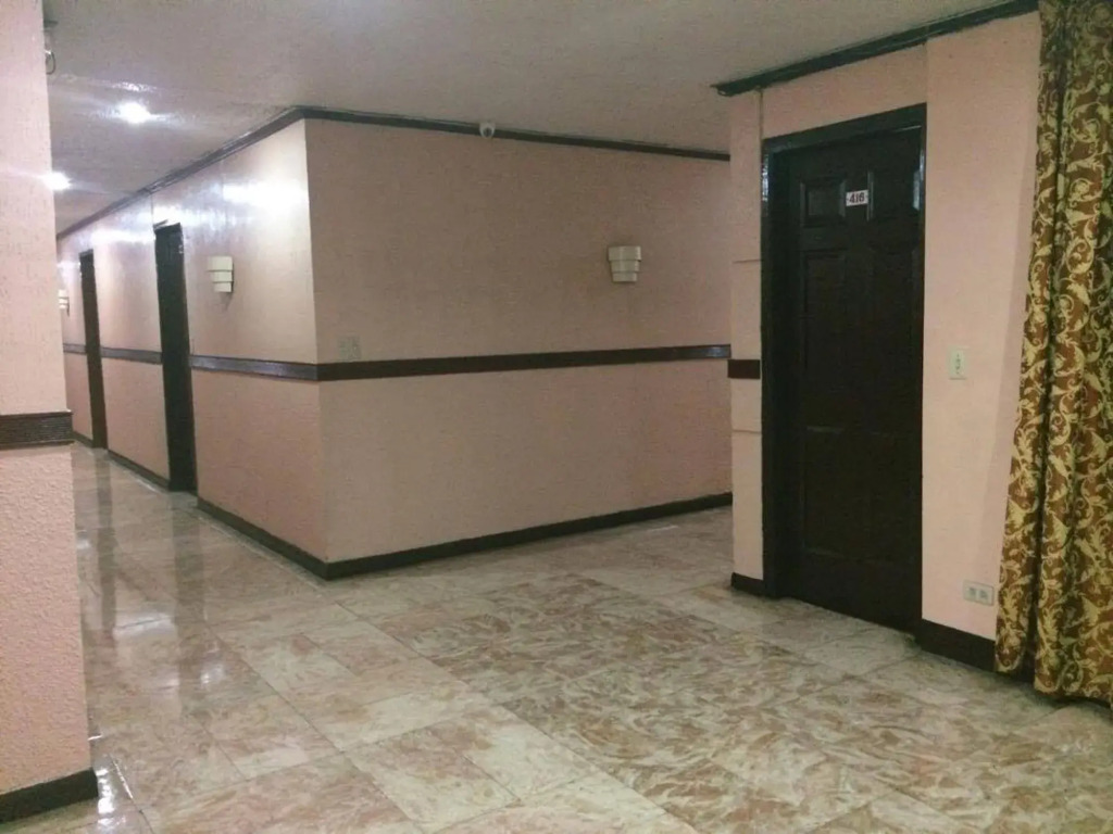 Crosswinds Ocean Hotel