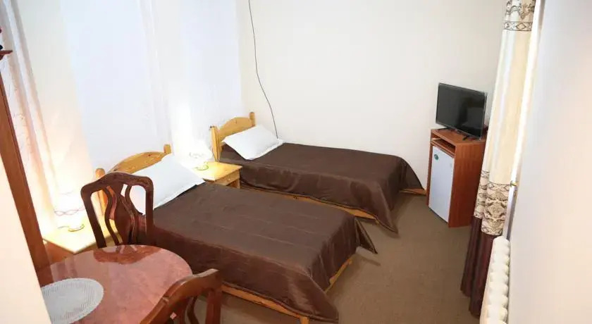 Hotel Ziyo Baxsh