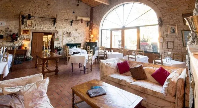 Hotel Karina