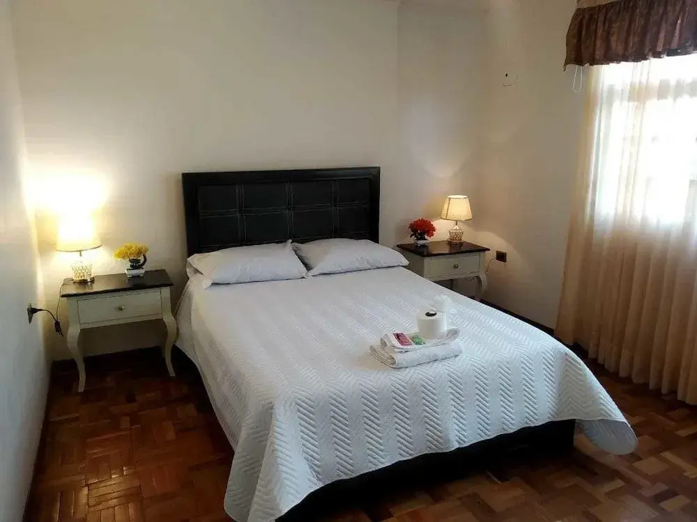 HOTEL MAISON FIORI Plaza Colon