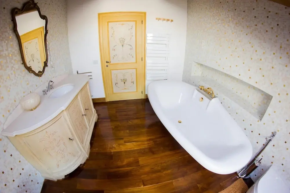 Villa With 7 Bedrooms in San Michele, With Pool Access, Furnished Gard