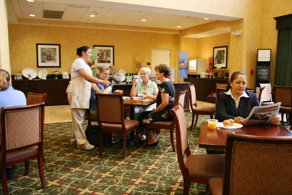 Hampton Inn & Suites Dobson