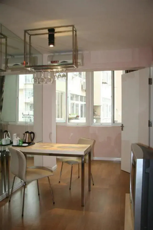 Renjia Business Hotel - Qingdao