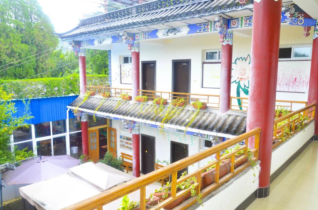 Dali Five Elements Hostel