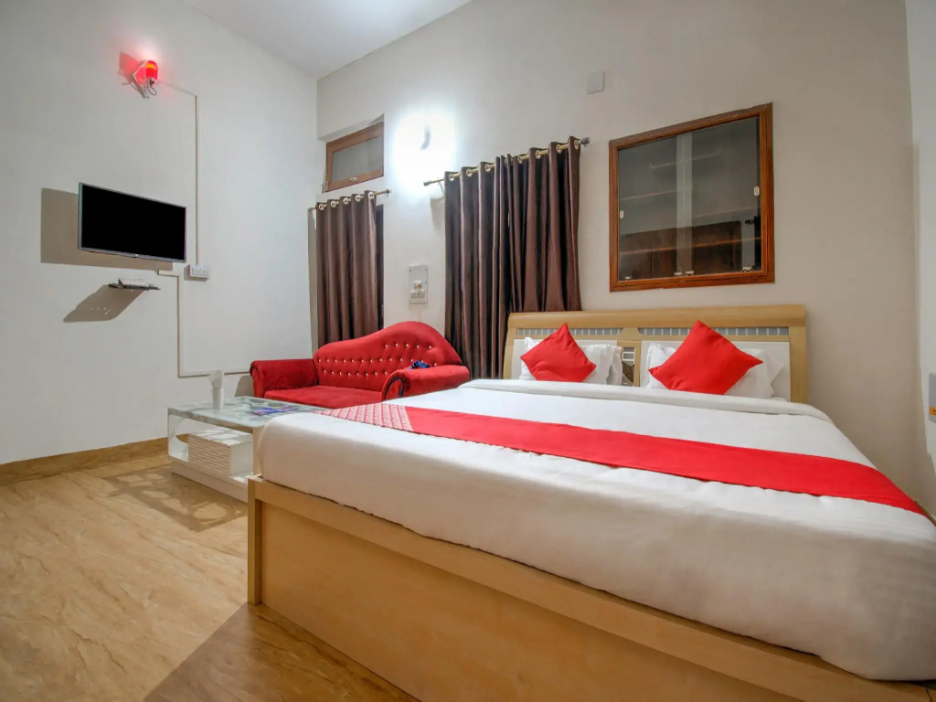 OYO Flagship 23420 Patliputra Heritage Guest House