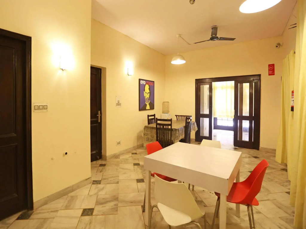 OYO Flagship Noida Spice Mall