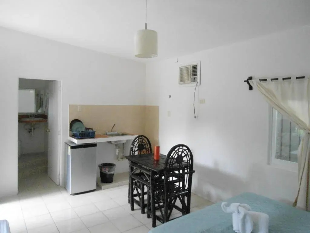 Las Tres Palmas Hotel