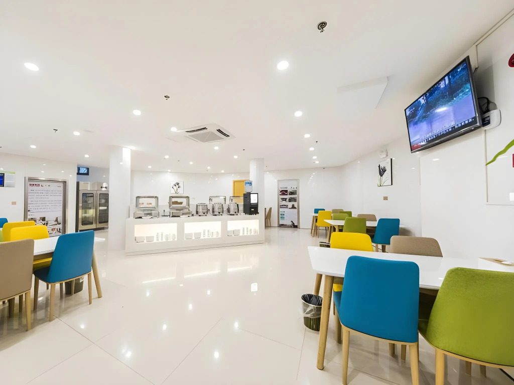 GreenTree Inn Chuzhou Langya Mountain Scenic Area Xijian Road Business Hotel