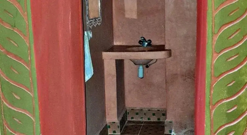 Kasbah Les Alizes Du Desert
