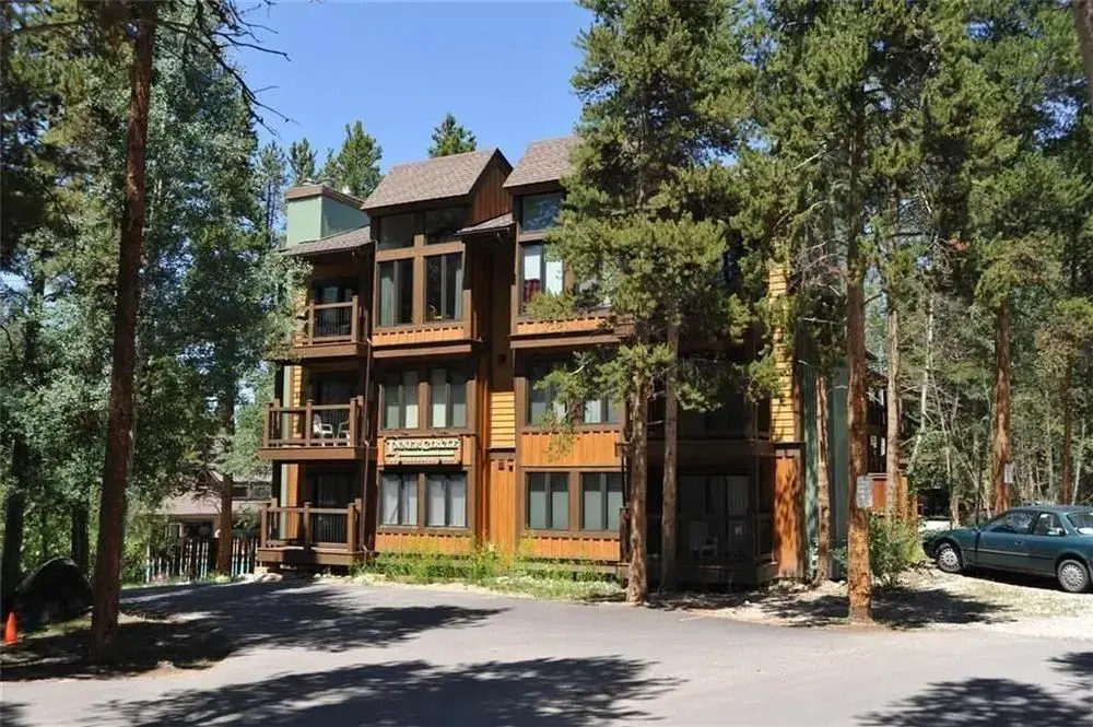 Inner Circle Condominiums