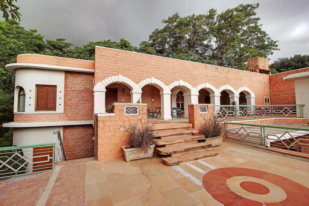 Hotel Inn Season - Art Deco Heritage Hotel in Jodhpur