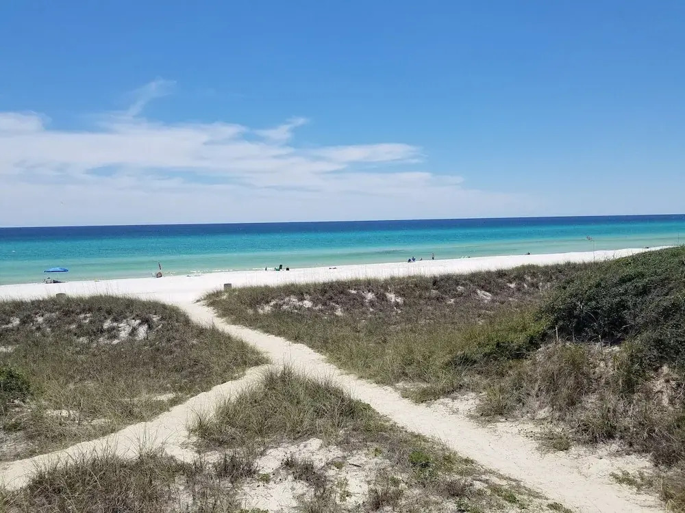 Beach Haven! 2BR 2BA Sleeps 6! Coastal Paradise Awaits!