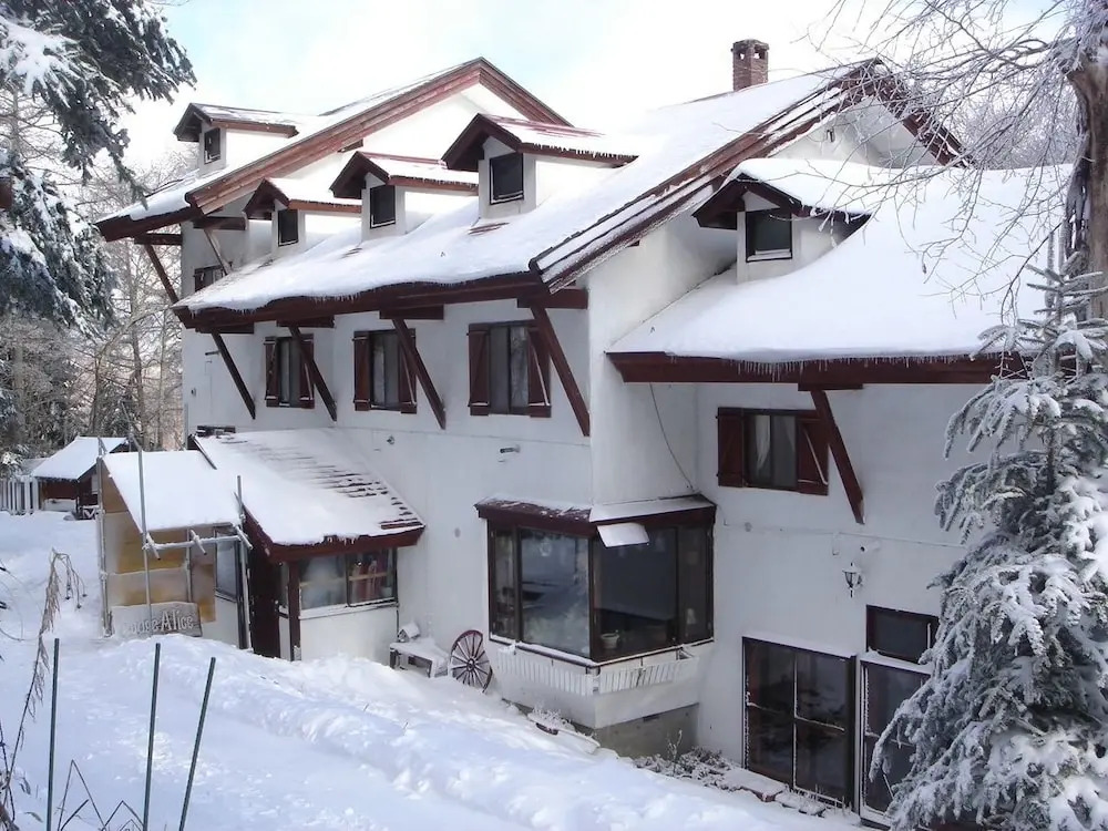Lodge Alice