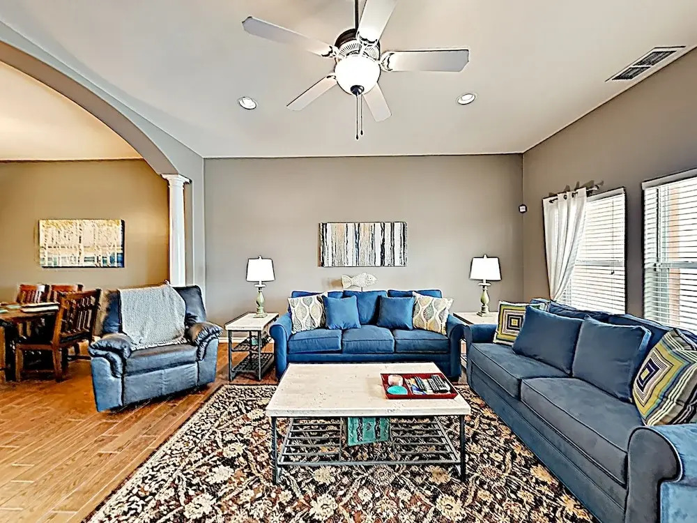 New Listing! Coastal Escape W/ Pool, 200 To Beach 4 Bedroom Townhouse
